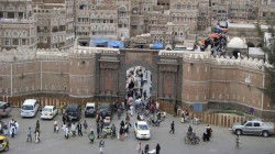 أمانة العاصمة تدعو للاحتشاد في ساحة باب اليمن غداً الإثنين